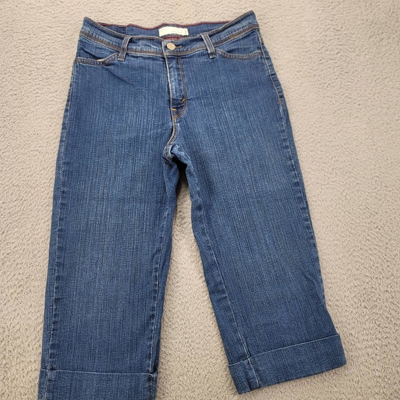 Levi's Jeans Womens 8 Blue‎ Denim 548 Perfectly Slimming Capri - Picture 1 of 15